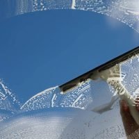 Window_cleaning_company_in_weston_ma-1-1-1024x683-e1572807614185
